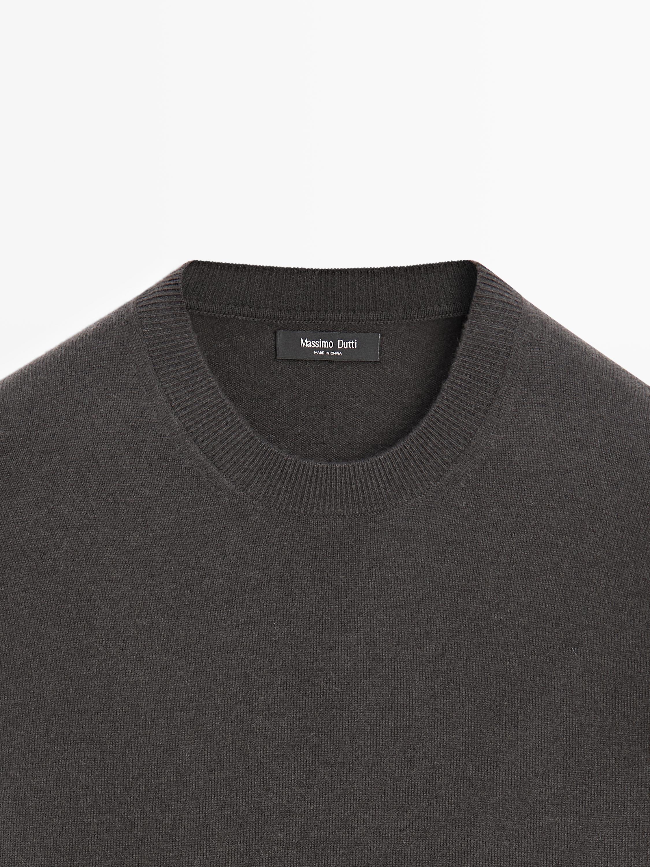 Knit wool and cashmere blend sweater